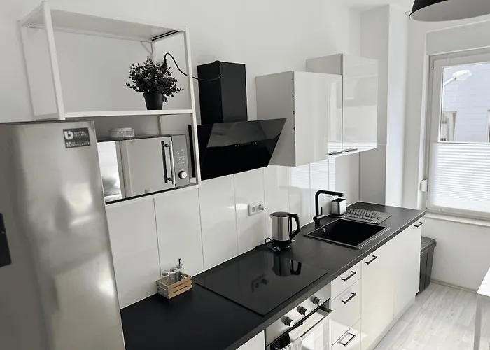 City-apartment Fuer Familien 5 Per, 8 Min Zum Hbf! * Mönchengladbach