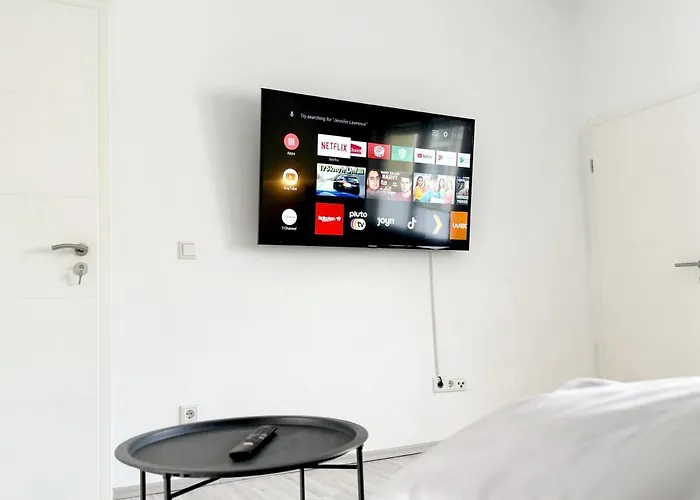 City-apartment Fuer Familien 5 Per, 8 Min Zum Hbf! * Mönchengladbach