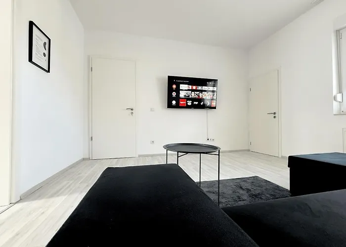 City-apartment Fuer Familien 5 Per, 8 Min Zum Hbf! Mönchengladbach