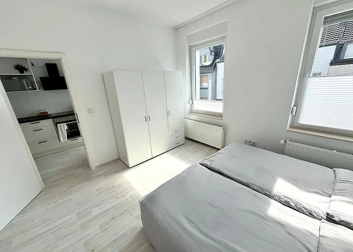 City-apartment Fuer Familien 5 Per, 8 Min Zum Hbf! Mönchengladbach